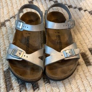 Girls silver sz. 12/30 sandals